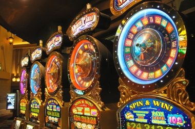 spin 805 mobile app user interface showcasing live-dealer tables